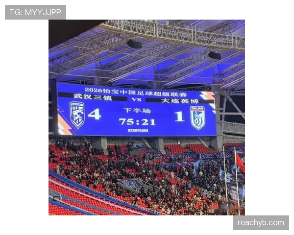武汉三镇遭遇赛季客场两连败后防线状态引发关注